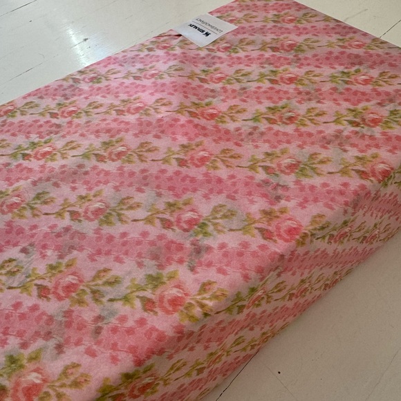 LoveShackFancy x Stanley Water Bottle 40 oz Blooming Heirloom - Picture 7 of 11